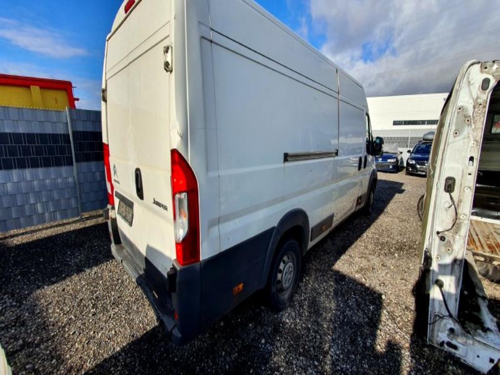 Transporter und Fahrzeuge-10