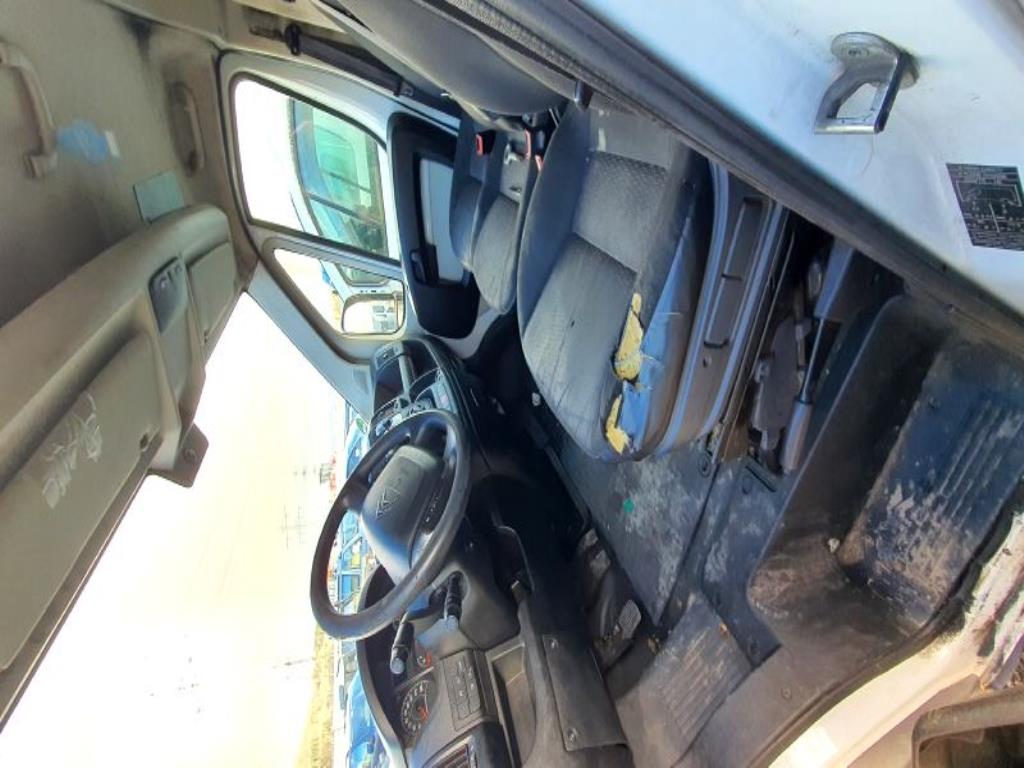 Transporter und Fahrzeuge-25