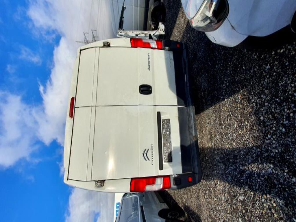 Transporter und Fahrzeuge-5