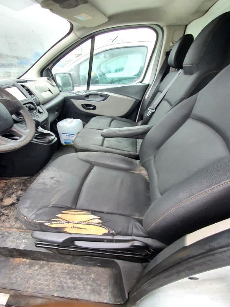 Přepravníky a vozidla-13