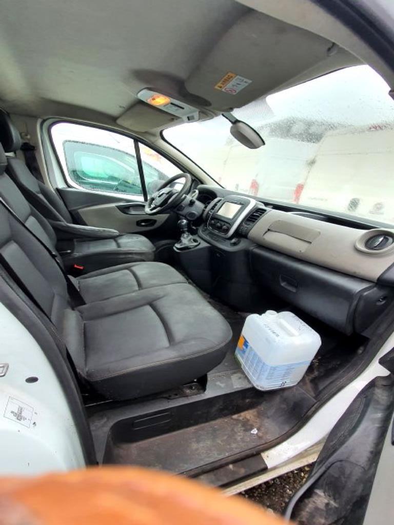 Přepravníky a vozidla-16