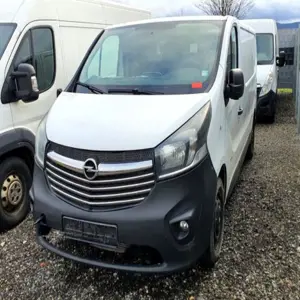 Transporter Opel Vivaro-BF7