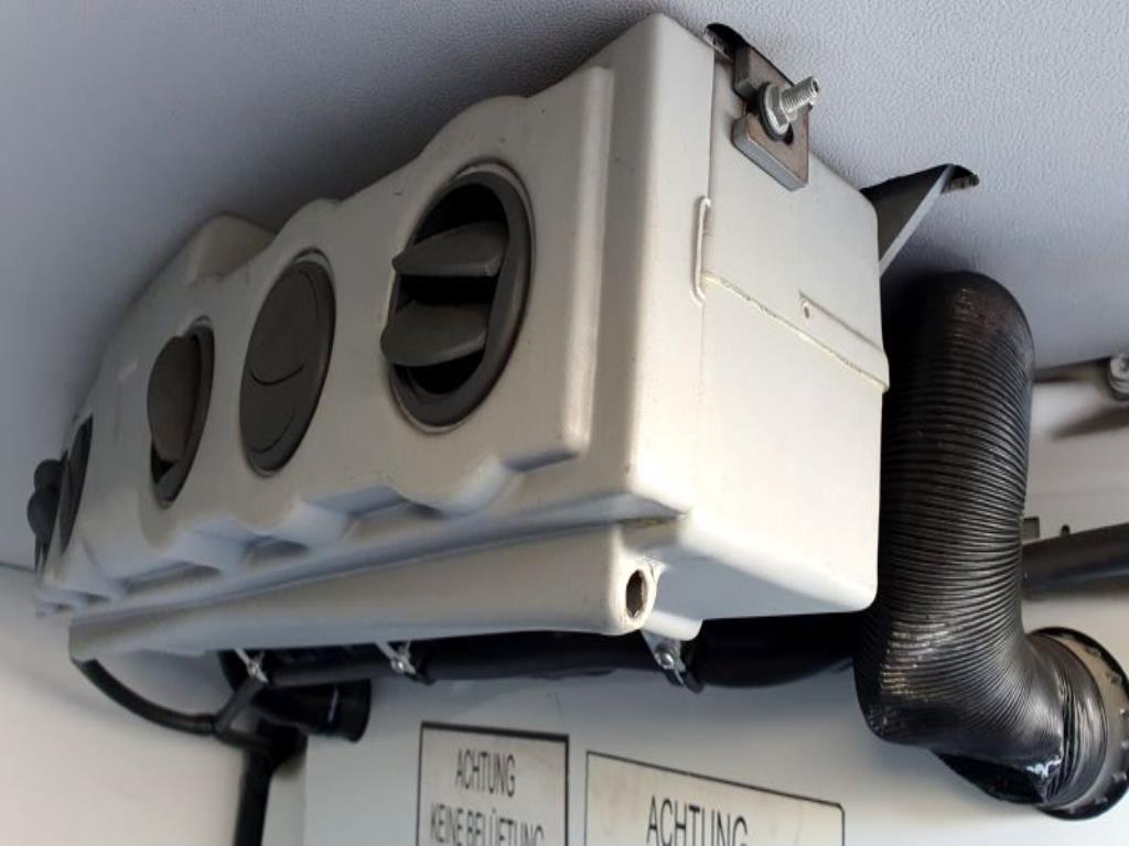 Přepravníky a vozidla-36