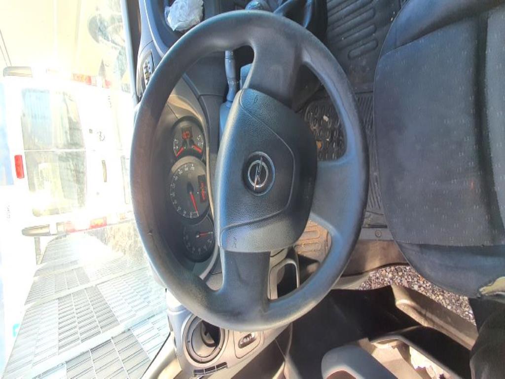 Véhicules de transport et véhicules-19