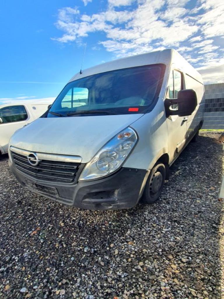 Véhicules de transport et véhicules-6