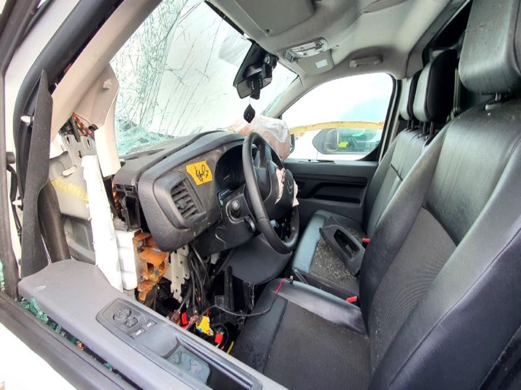 Transportery i pojazdy-10