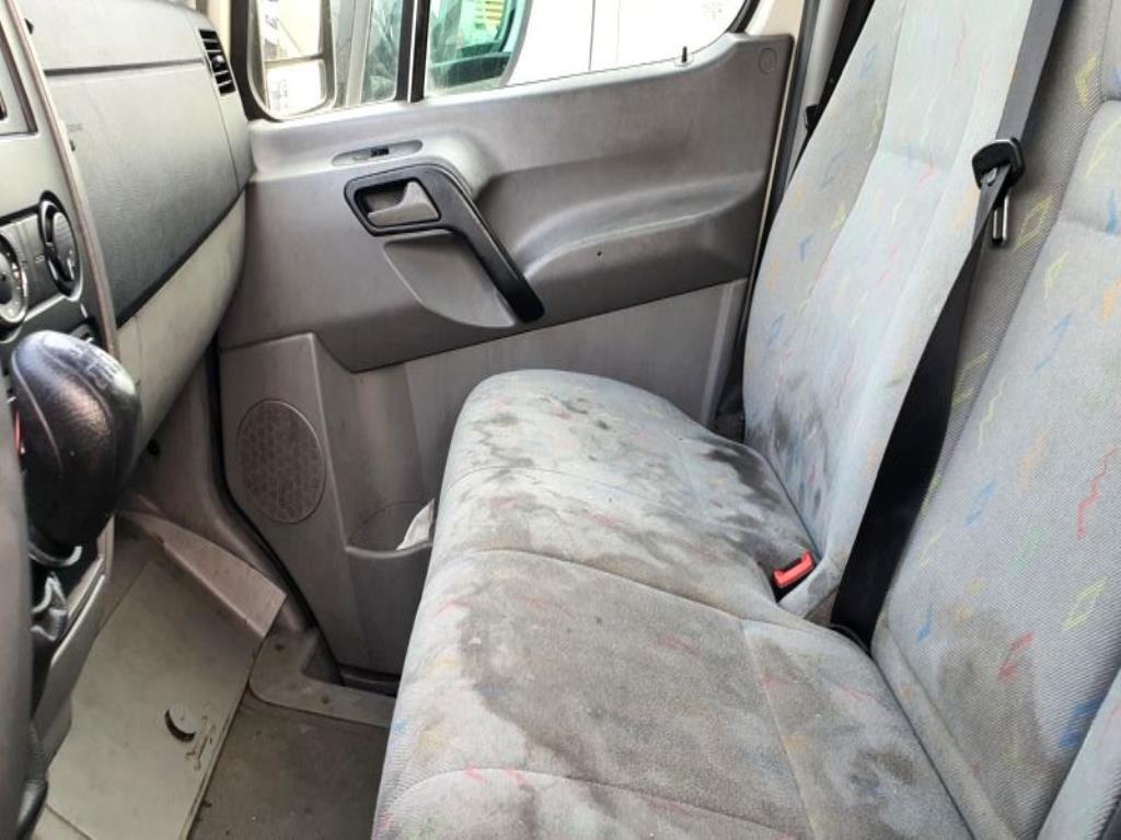 Přepravníky a vozidla-12