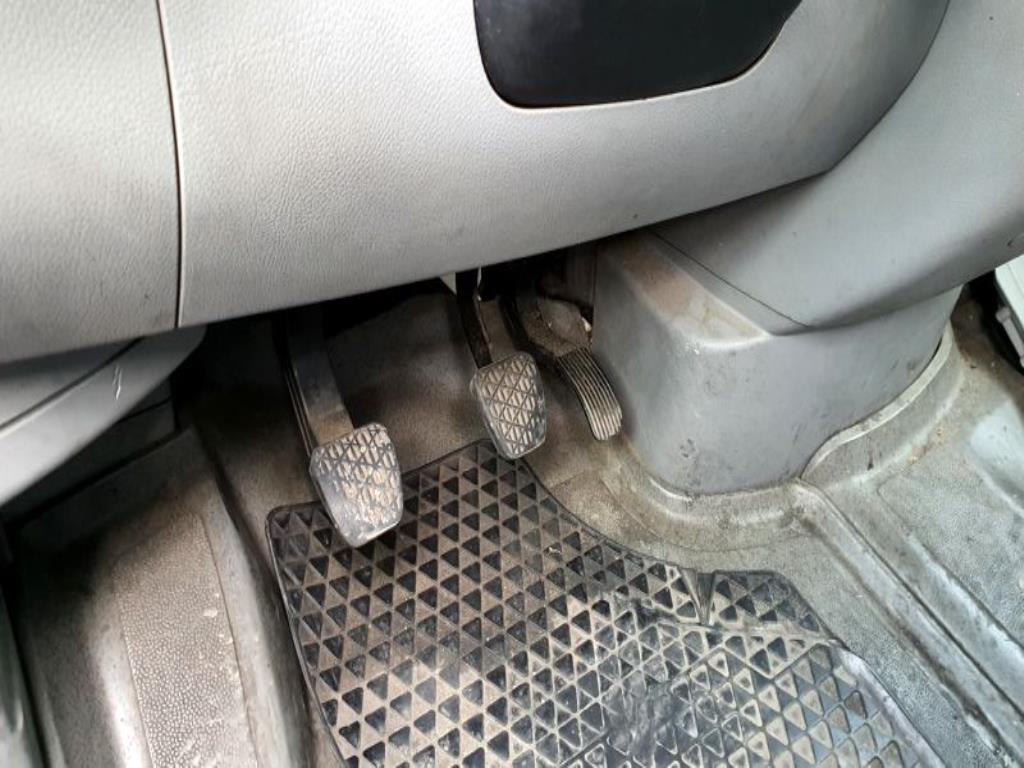 Přepravníky a vozidla-13