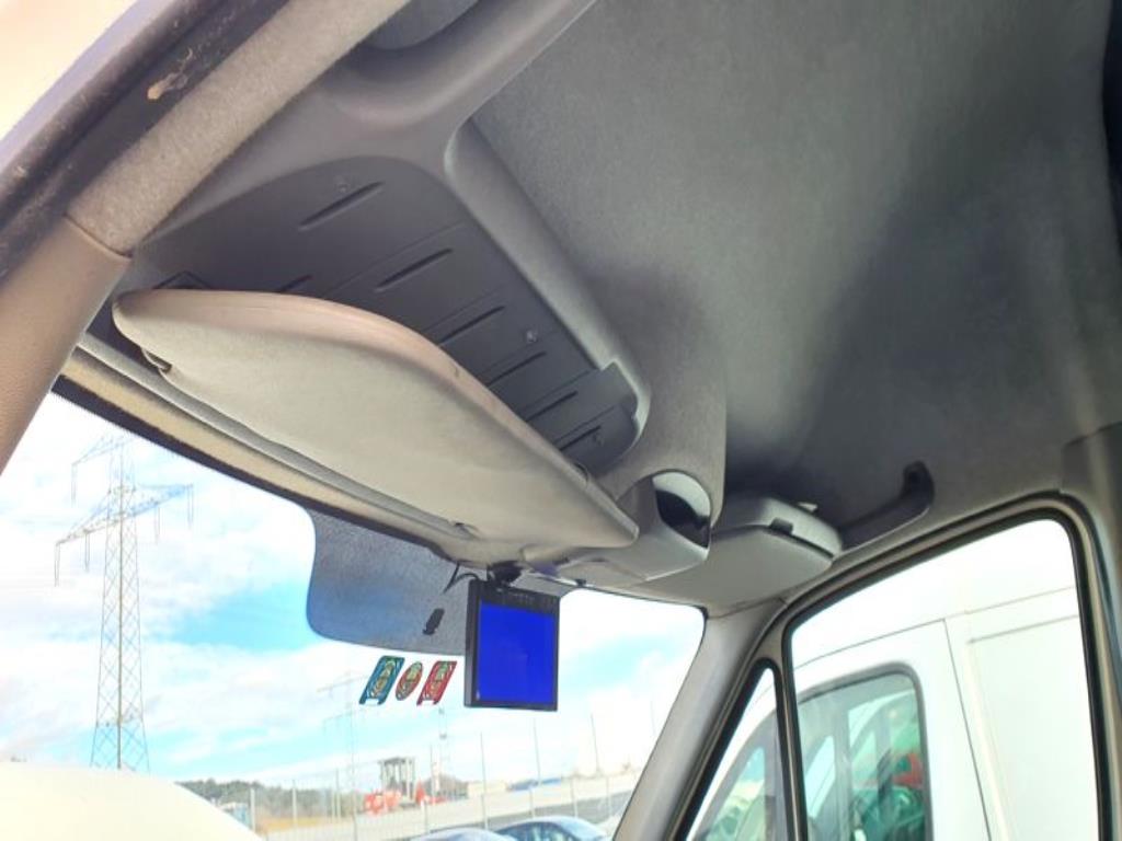 Přepravníky a vozidla-16