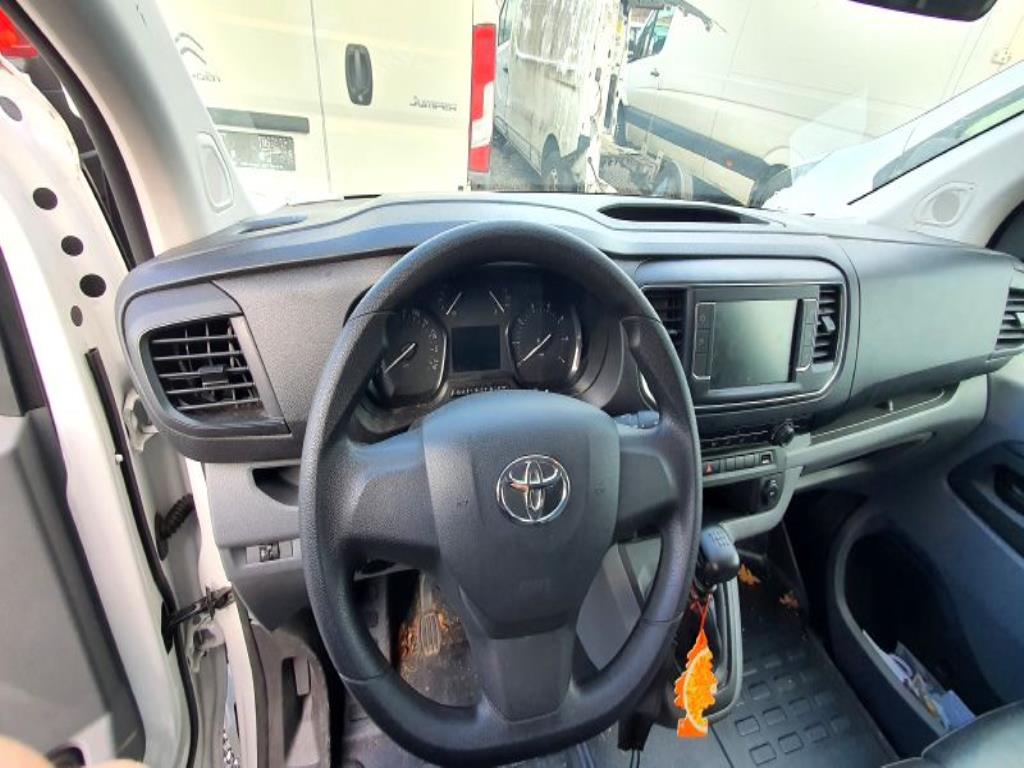 Prevozniki in vozila-25