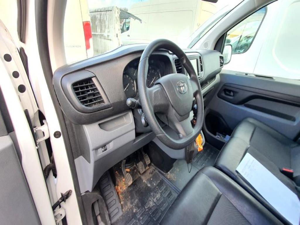 Prevozniki in vozila-26