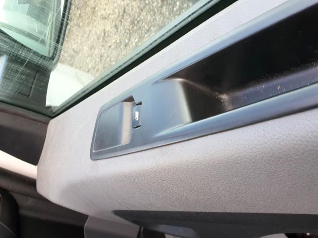 Prevozniki in vozila-35