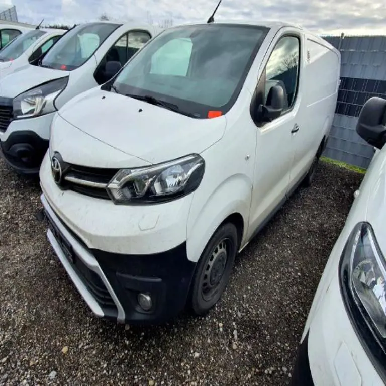 Przewoźnik - nagroda z zastrzeżeniem zgodnie z InsO §168 Toyota Proace FL3H1