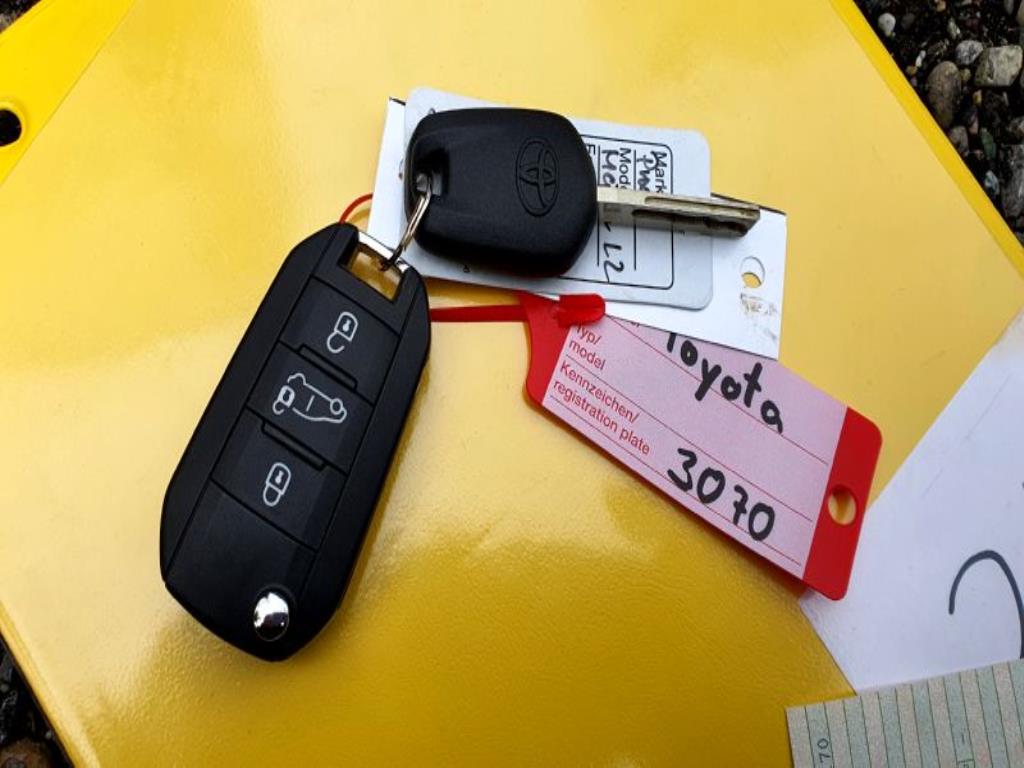 Véhicules de transport et véhicules-3