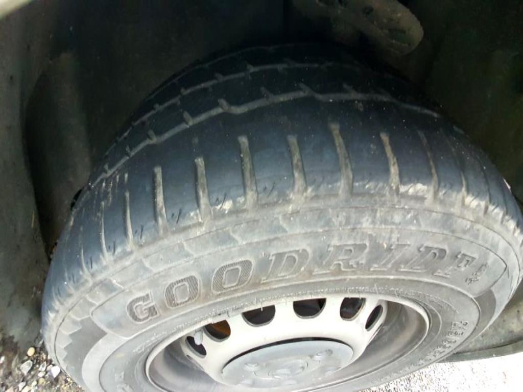 Véhicules de transport et véhicules-31