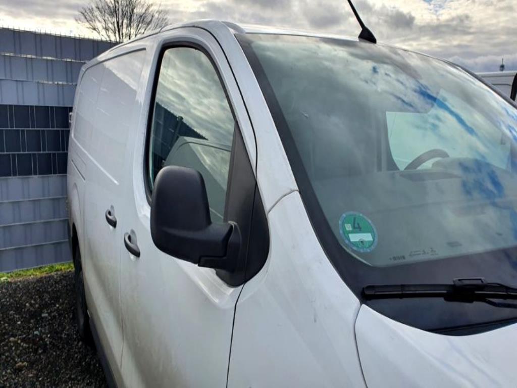 Vans and vehicles-34