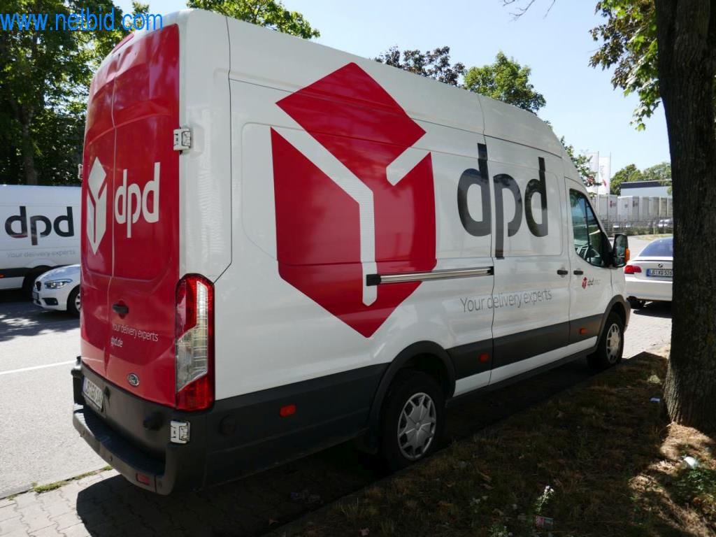 Różne pojazdy (samochody dostawcze VW + FORD)-3