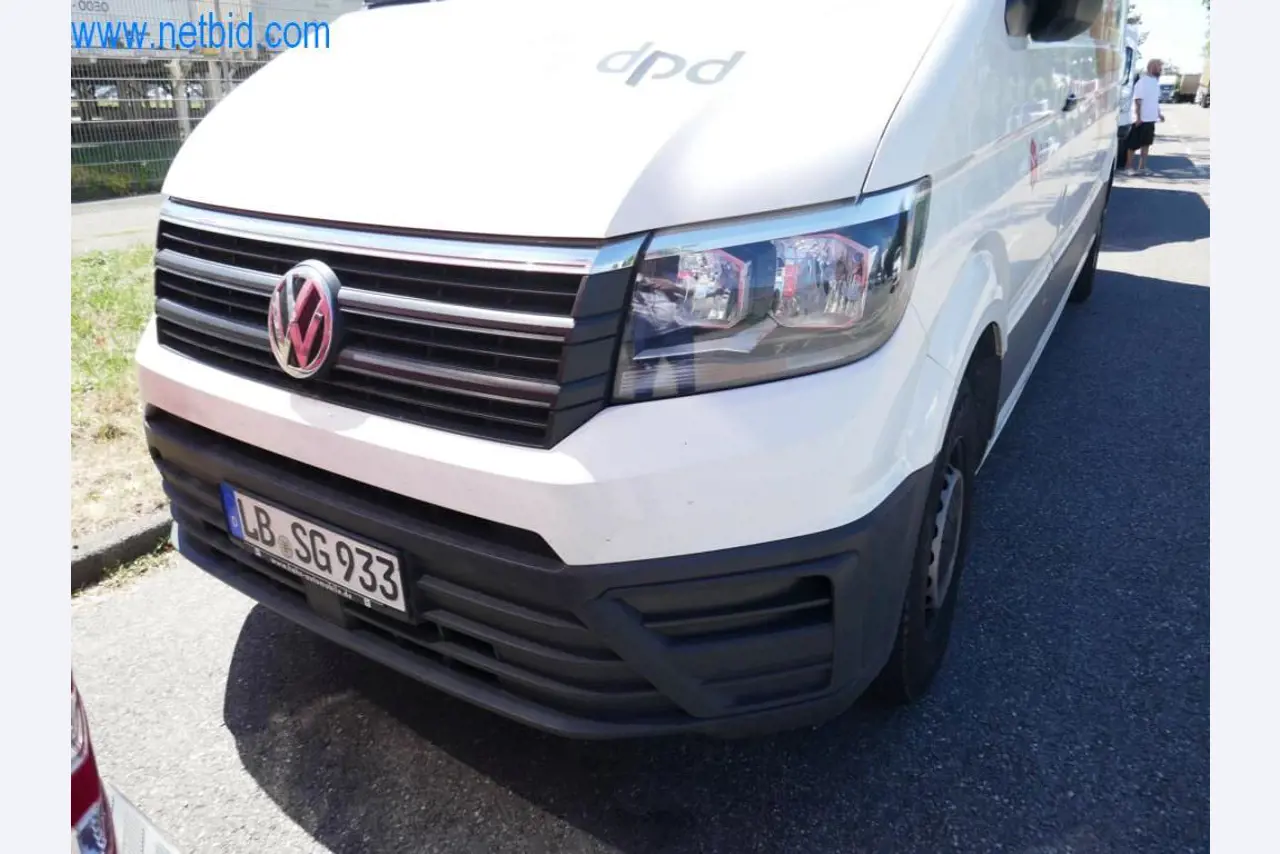 Różne pojazdy (samochody dostawcze VW + FORD)-4