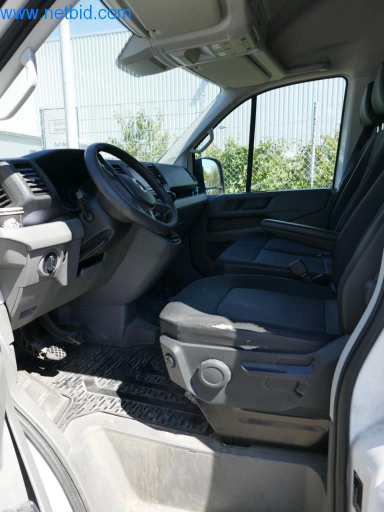 Różne pojazdy (samochody dostawcze VW + FORD)-10