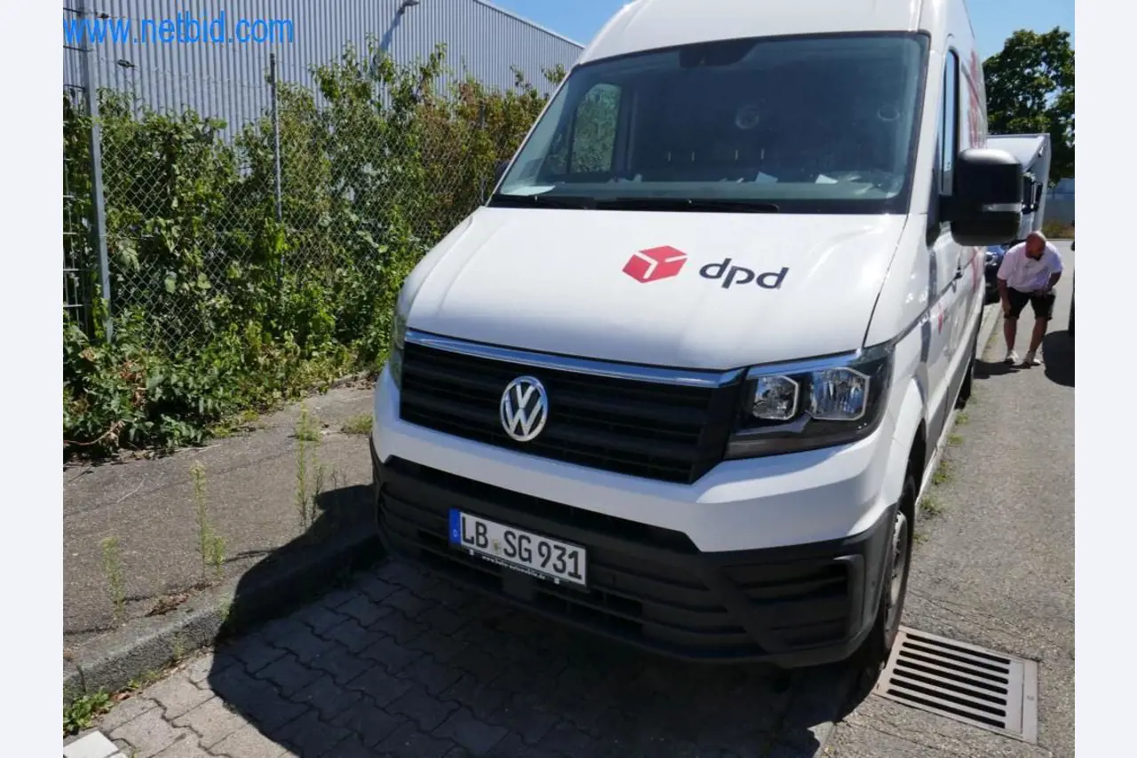 Różne pojazdy (samochody dostawcze VW + FORD)-2