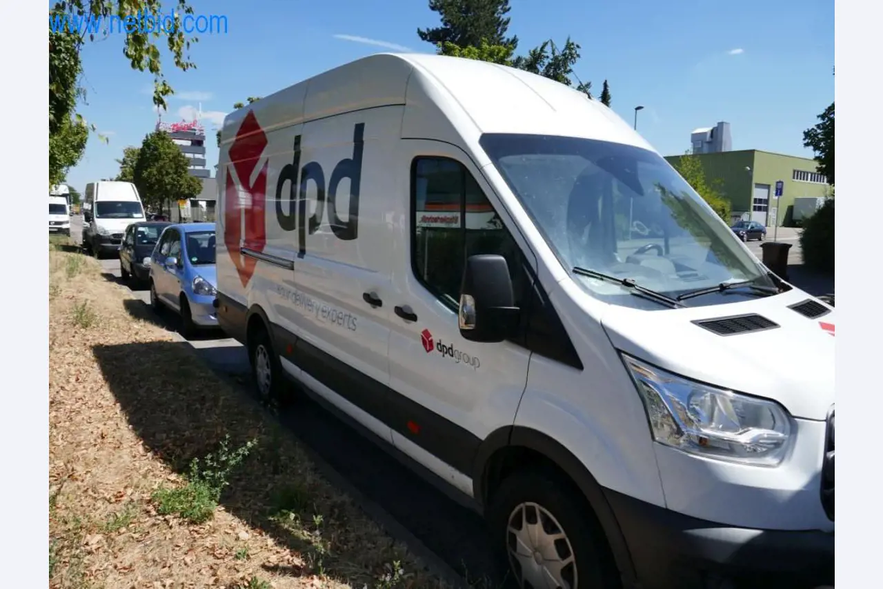 Varios vehículos (furgonetas VW + FORD)-2