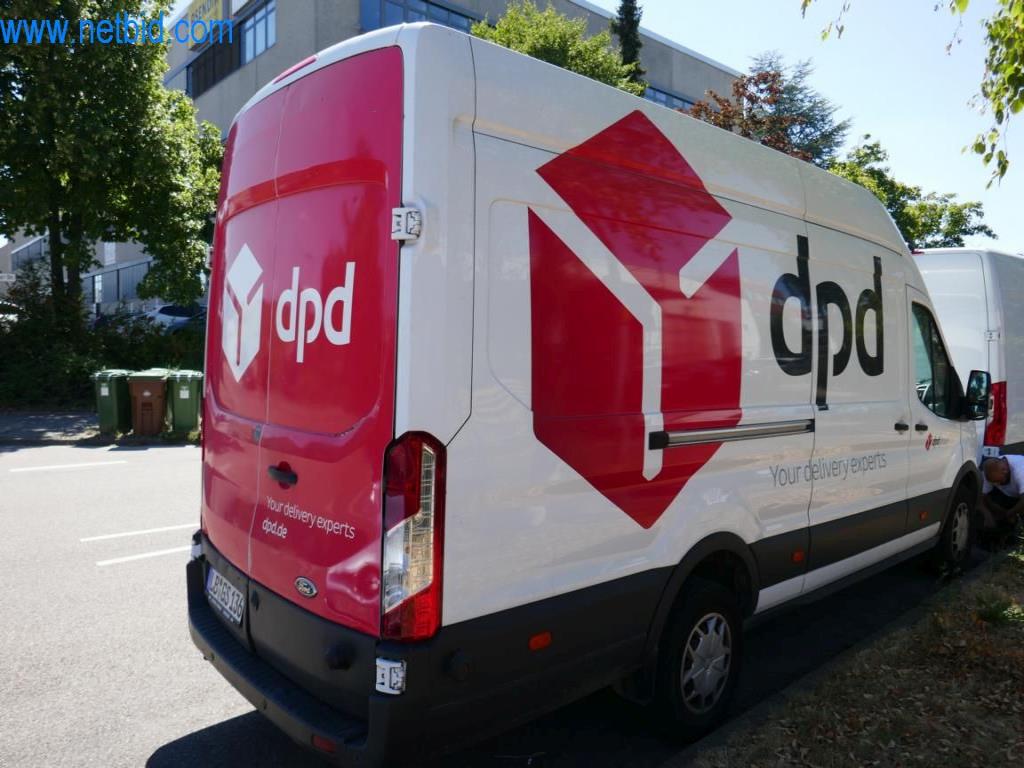 Různá vozidla (dodávky VW + FORD)-3