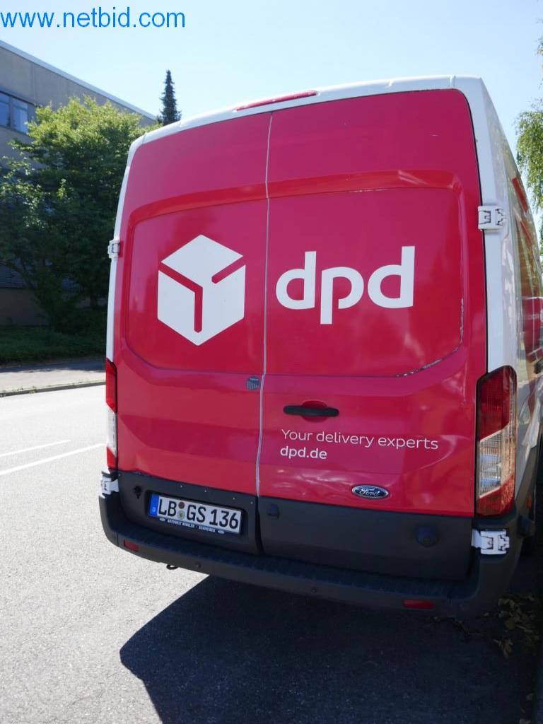 Různá vozidla (dodávky VW + FORD)-5