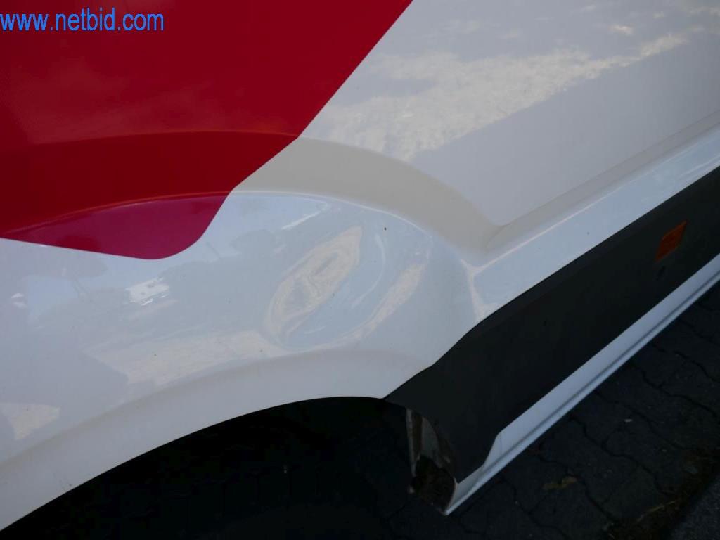 Różne pojazdy (samochody dostawcze VW + FORD)-10