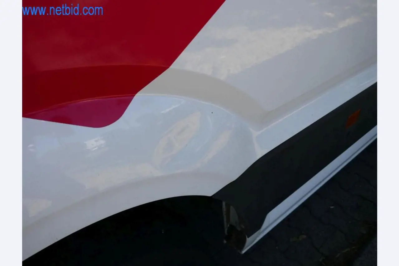 Różne pojazdy (samochody dostawcze VW + FORD)-10