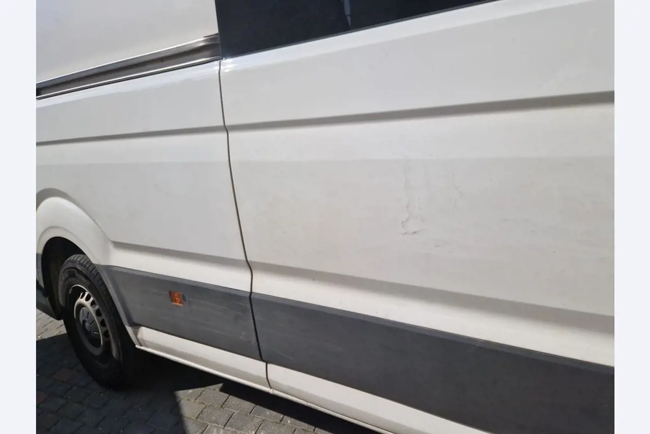 Različna vozila (kombiji VW + FORD)-4