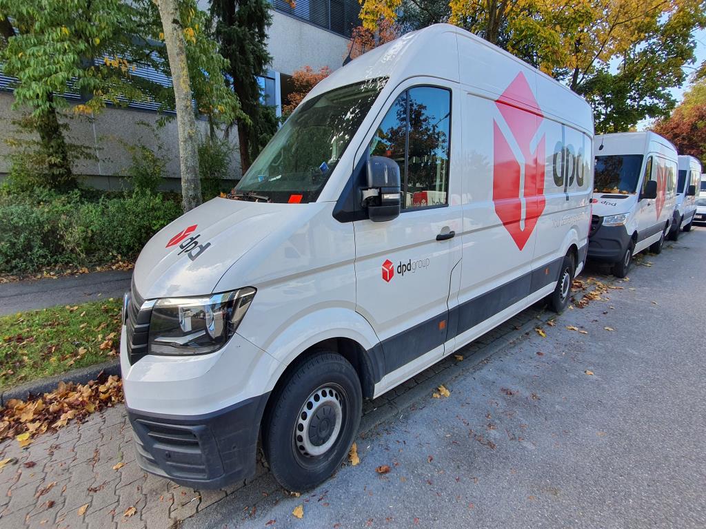 Różne pojazdy (samochody dostawcze VW + FORD)-1