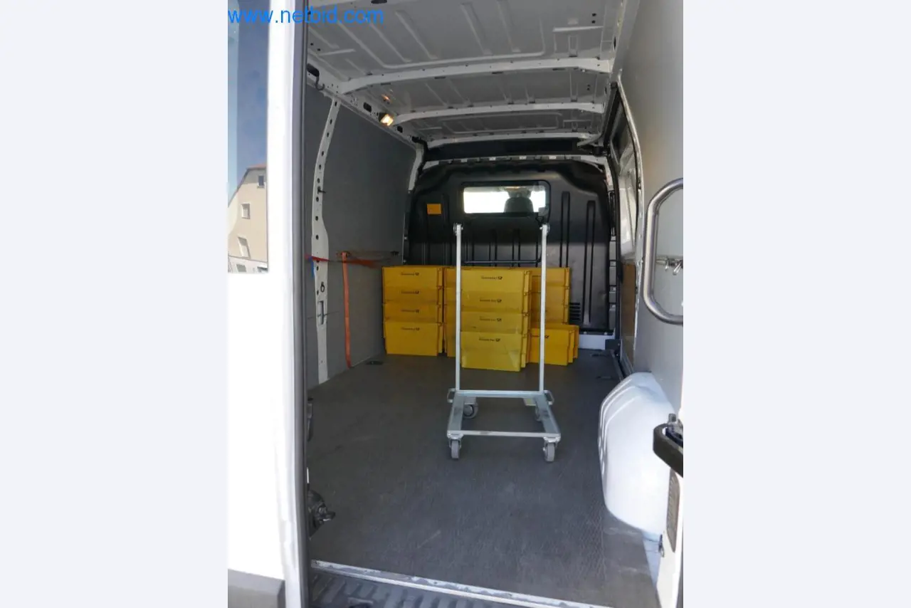 Several transporter (OPEL + RENAULT) -10