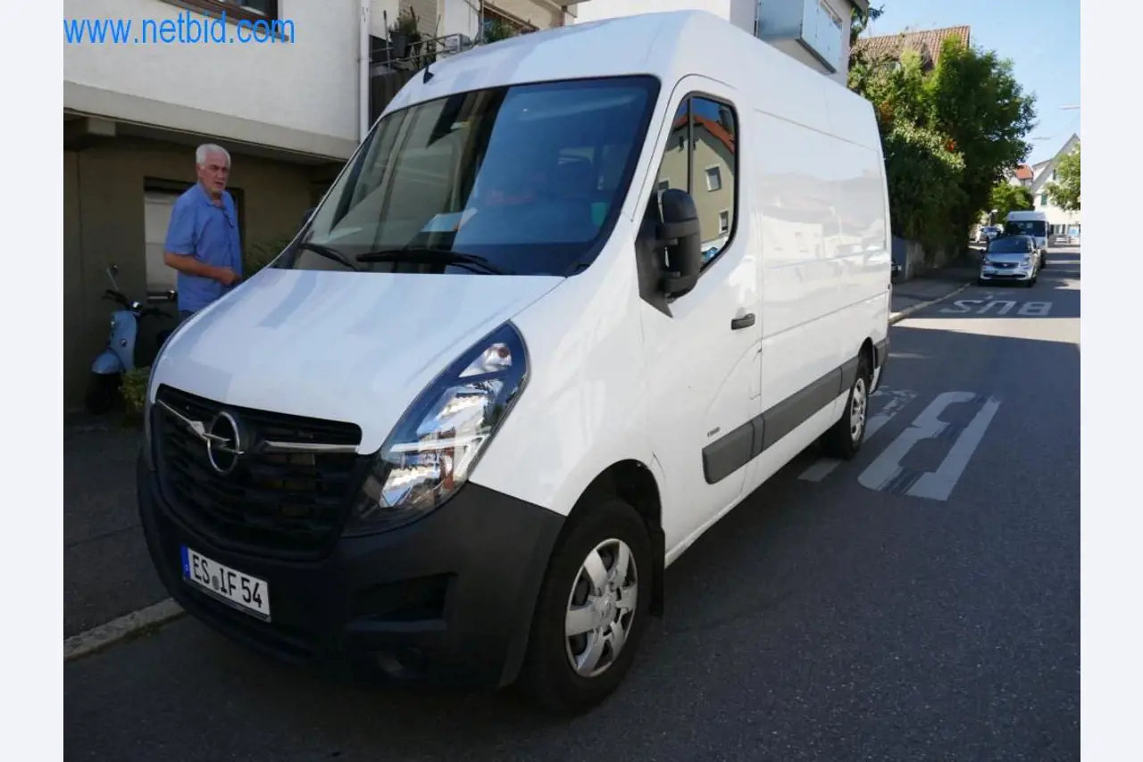 Several transporter (OPEL + RENAULT) -5