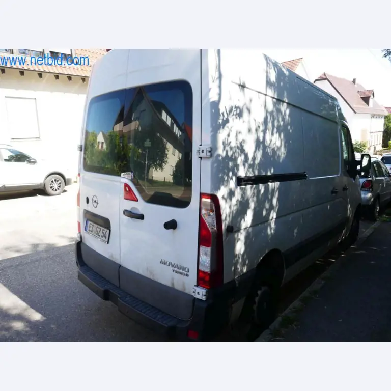 Różne samochody dostawcze (OPEL + RENAULT)-7