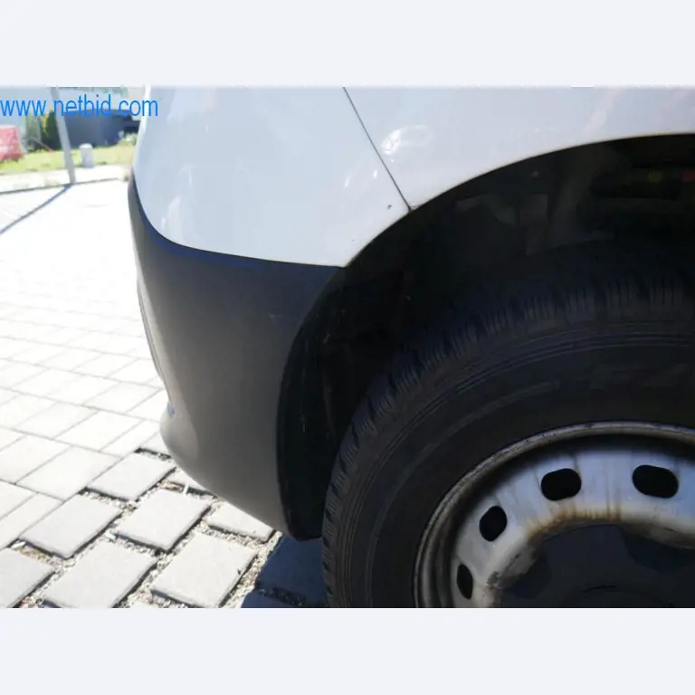 Różne samochody dostawcze (OPEL + RENAULT)-3