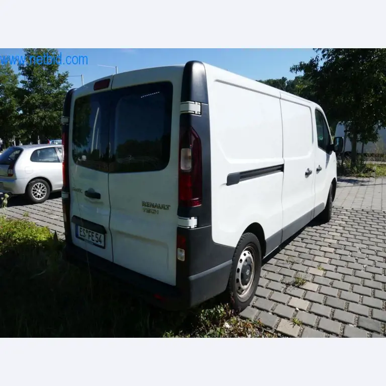 Różne samochody dostawcze (OPEL + RENAULT)-6