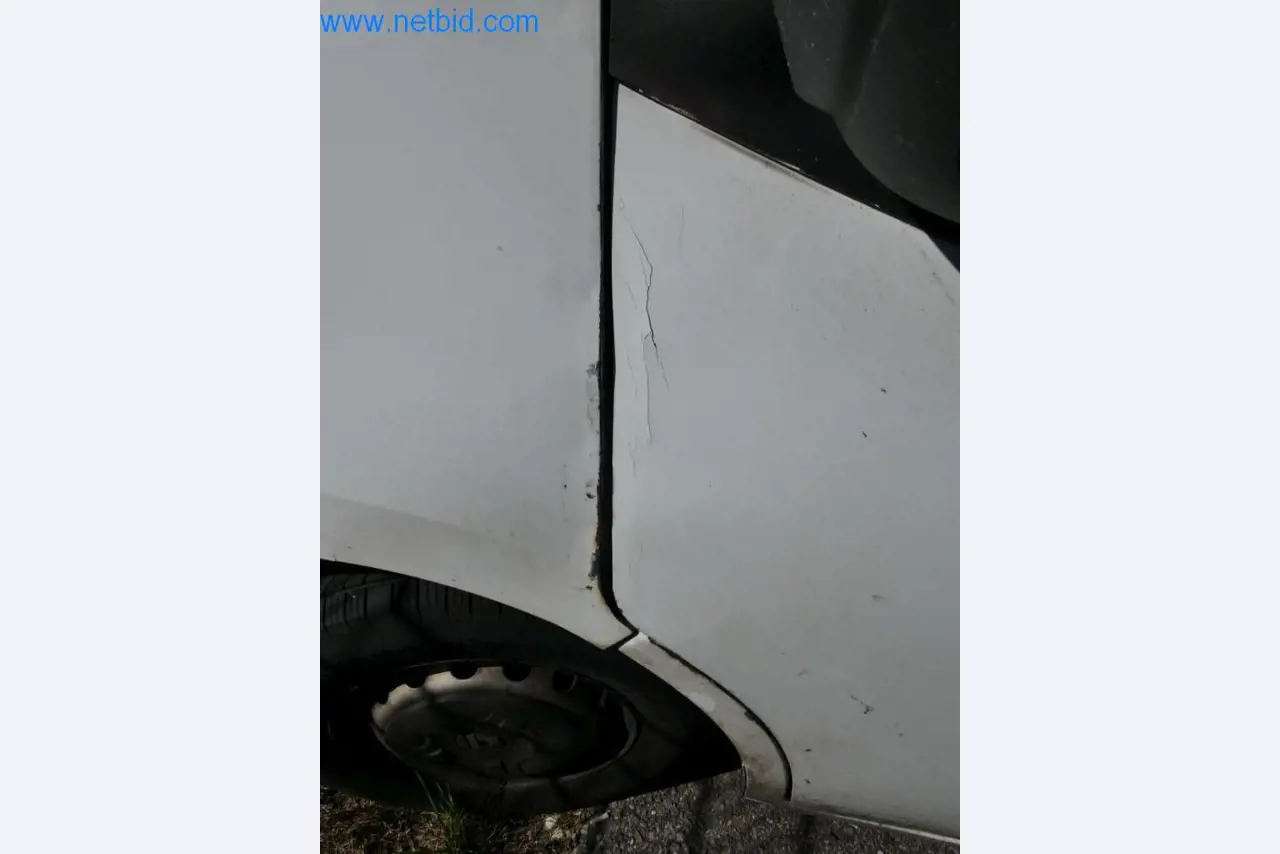 Różne samochody dostawcze (OPEL + RENAULT)-10