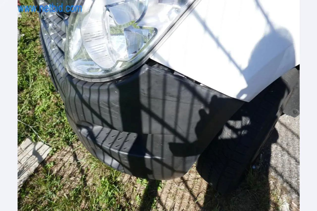 Różne samochody dostawcze (OPEL + RENAULT)-15