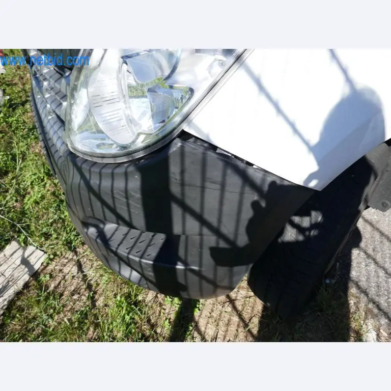 Różne samochody dostawcze (OPEL + RENAULT)-15