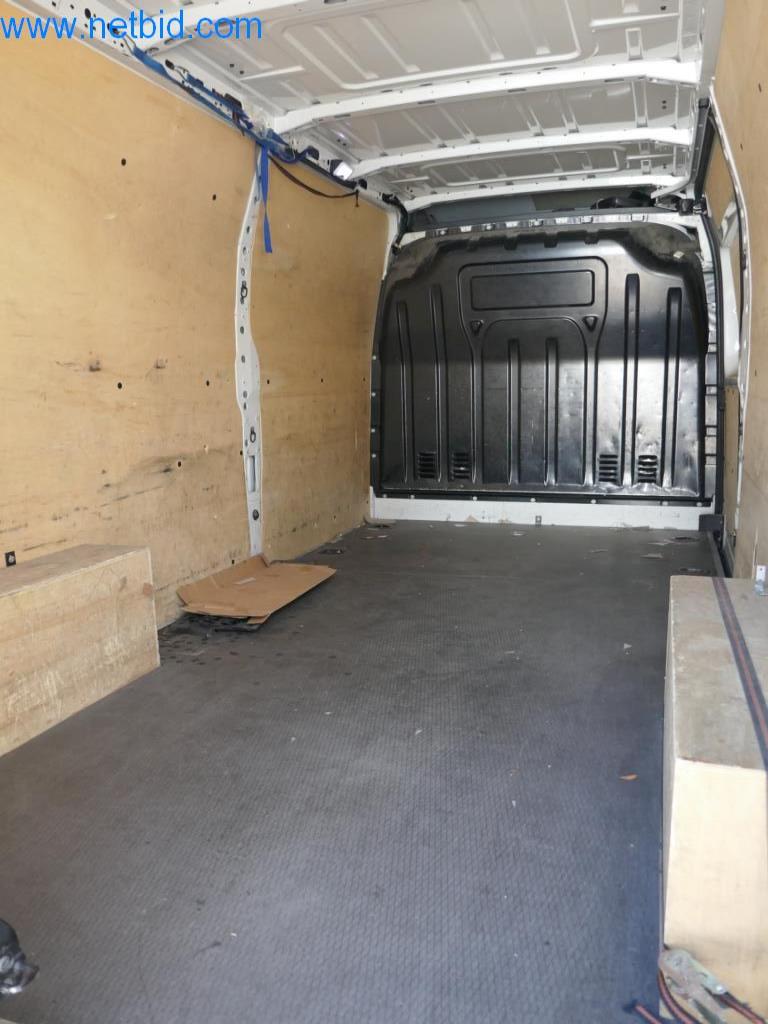 Diverse Transporter (OPEL + RENAULT) -24