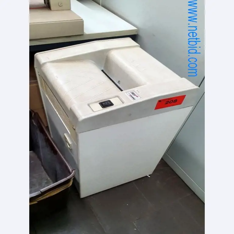 Machines d'une imprimerie
-1