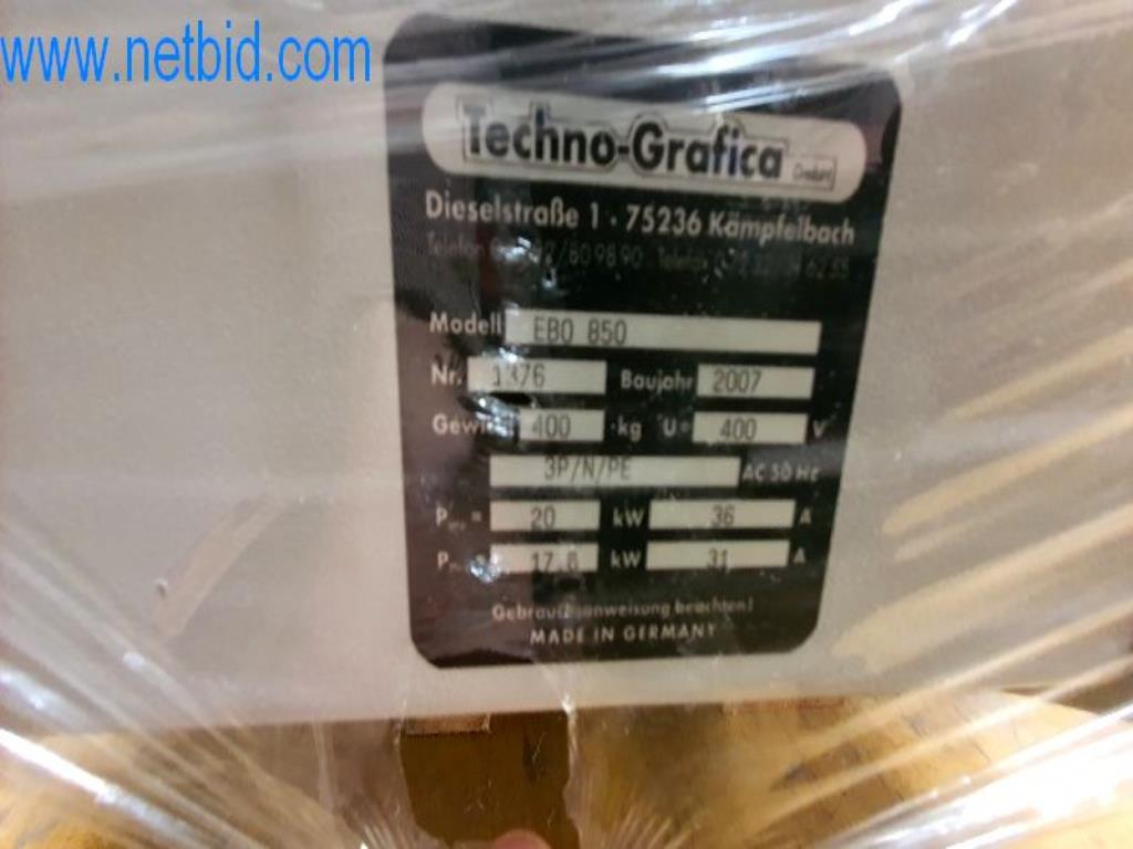 Stroje v tiskárně
-6