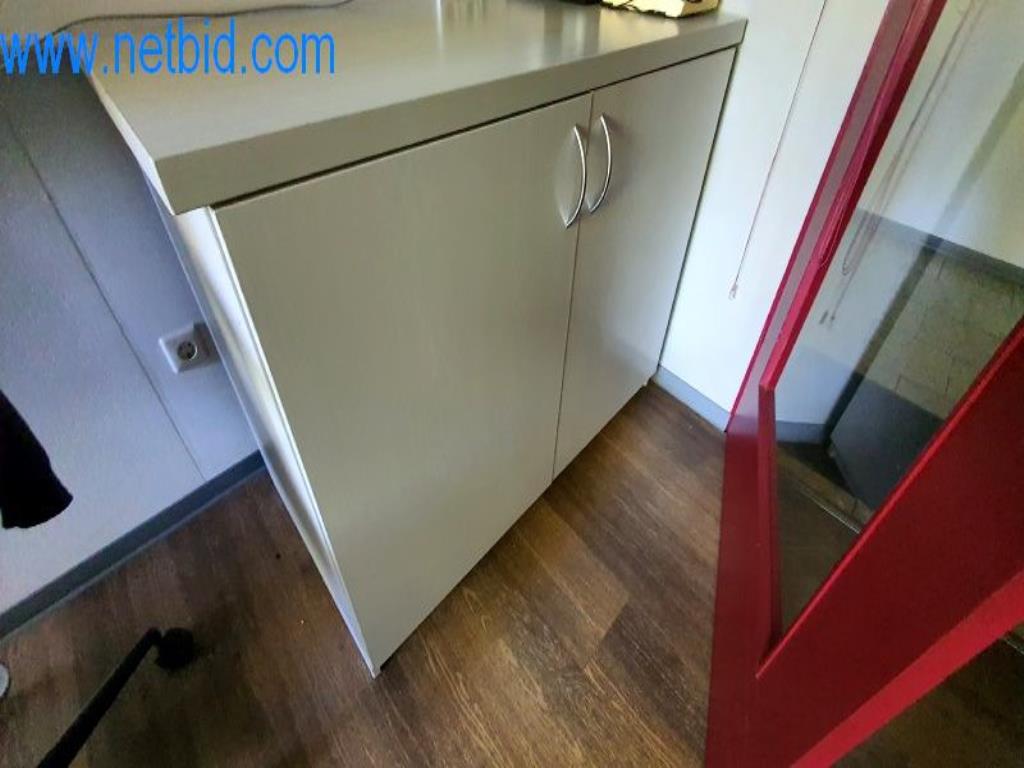 Stroje v tiskárně
-2