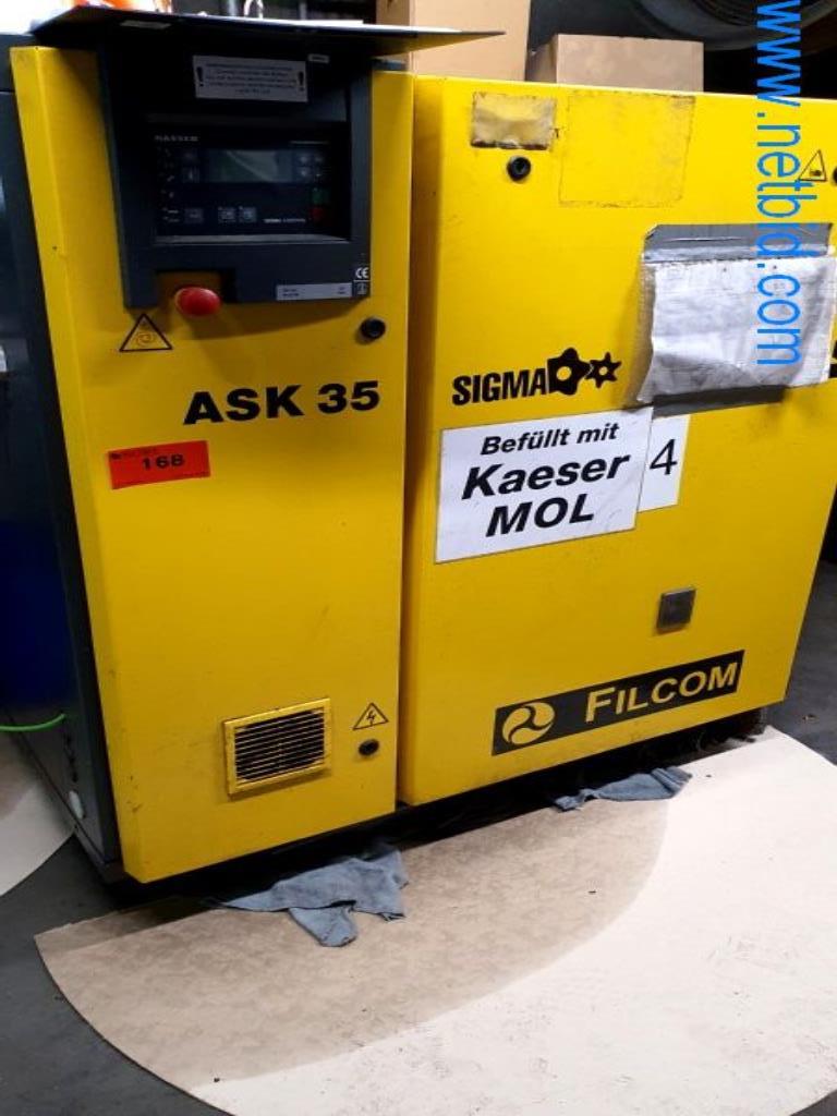 Stroje v tiskárně
-1