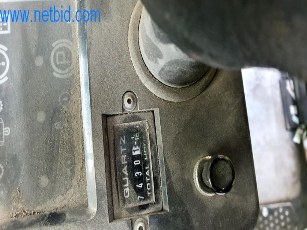 Stroje v tiskárně
-7