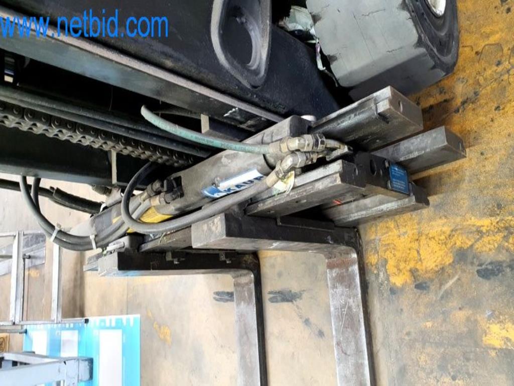 Stroje v tiskárně
-9