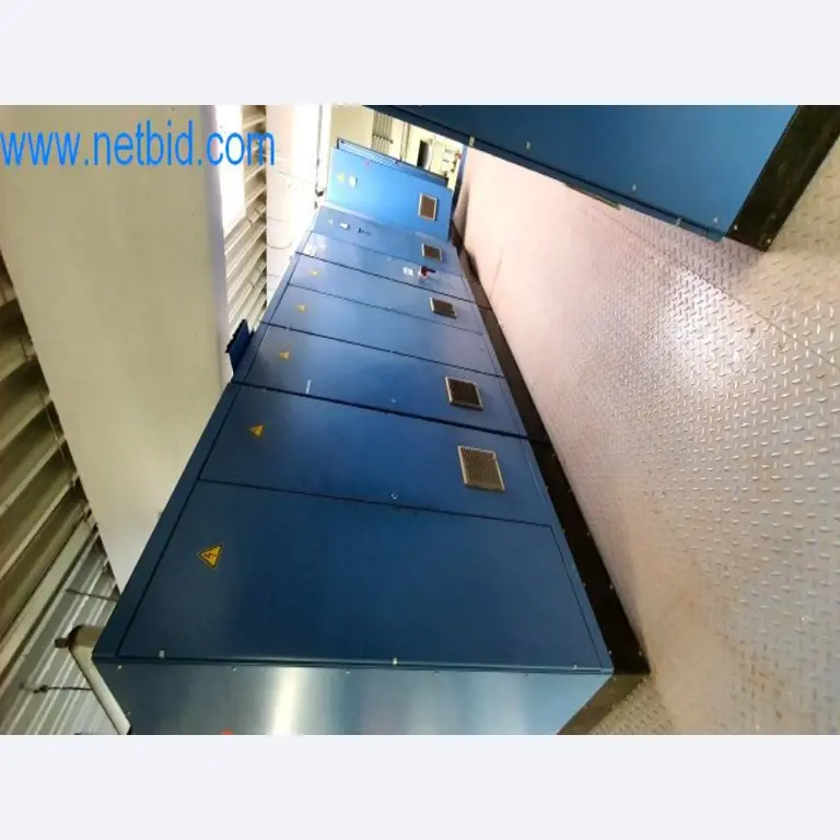 Máquinas en una imprenta
-6