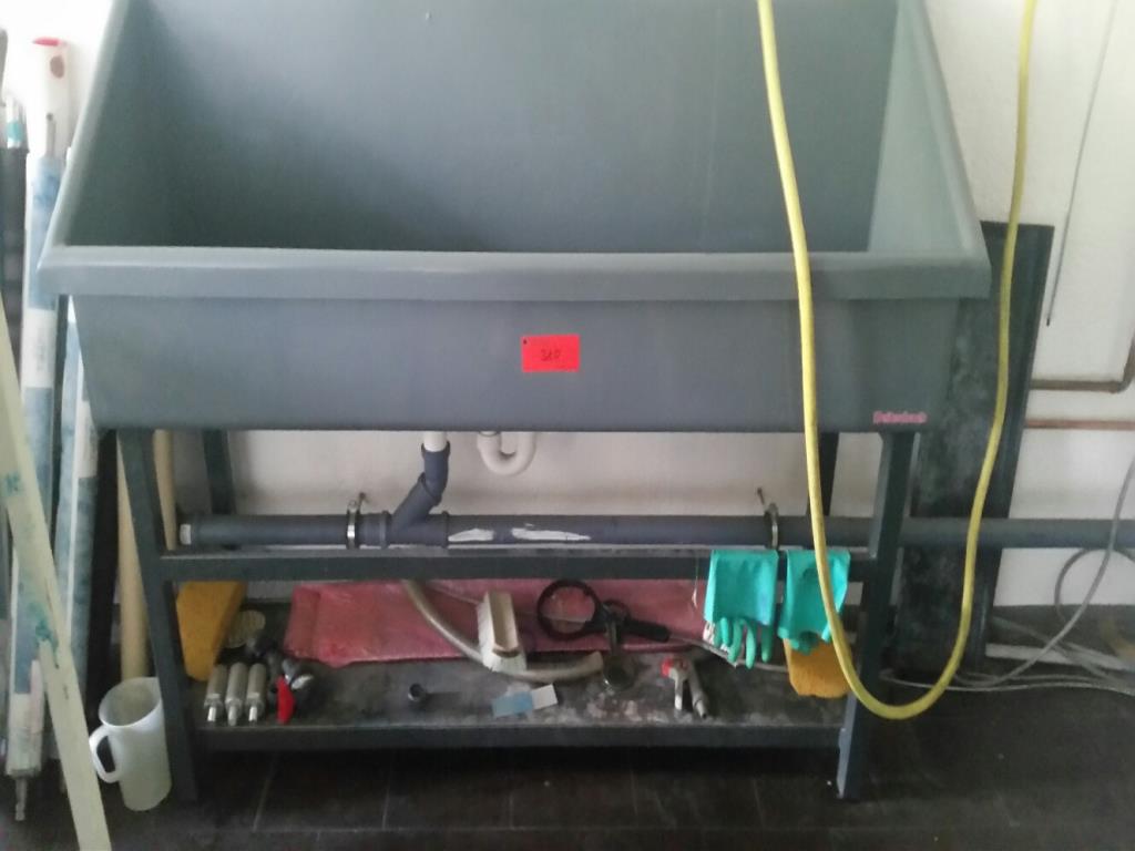 Stroje v tiskárně
-2