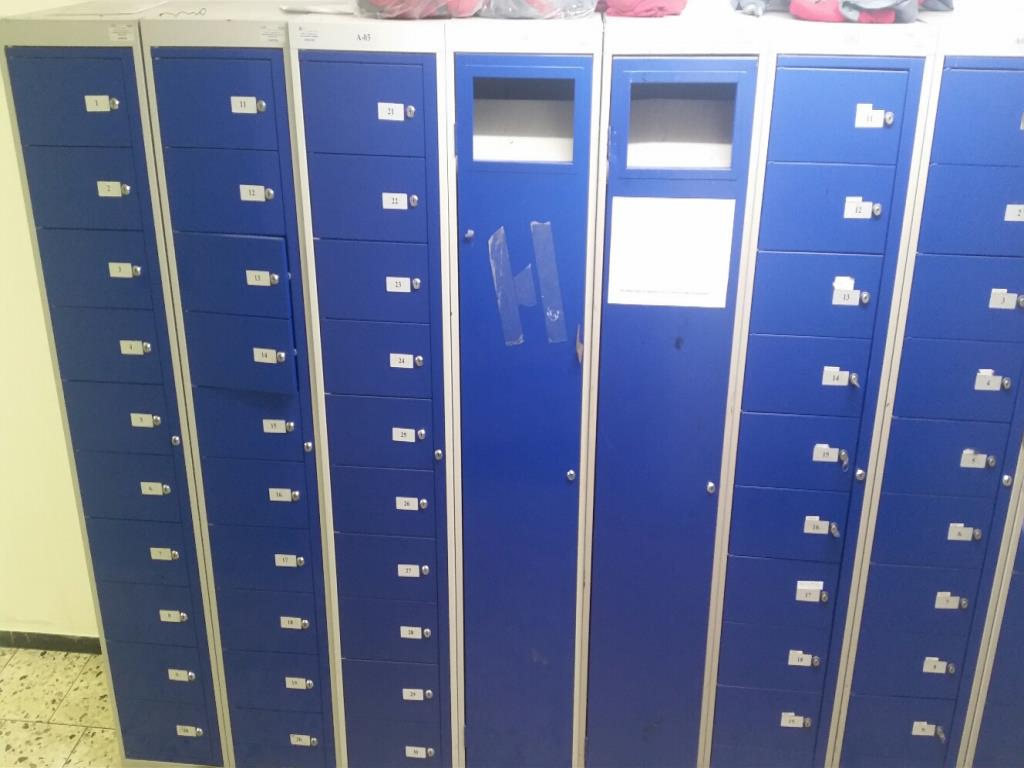 Stroje v tiskárně
-2