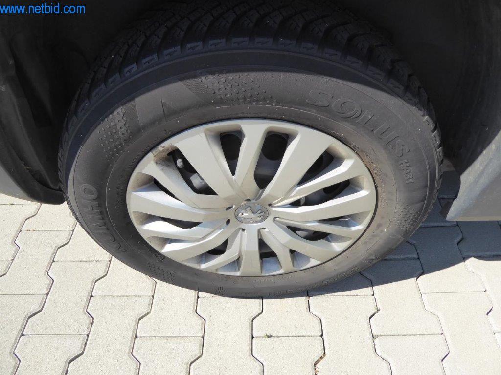 Máquinas de limpieza y material de oficina-15